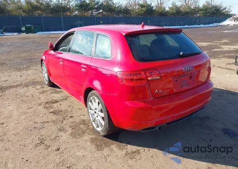 2013 Audi A3 2.0 Tdi Premium z USA, uszkodzony, nr VIN WAUKJAFM7DA012696